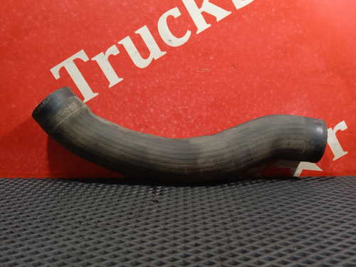 Патрубок радиатора