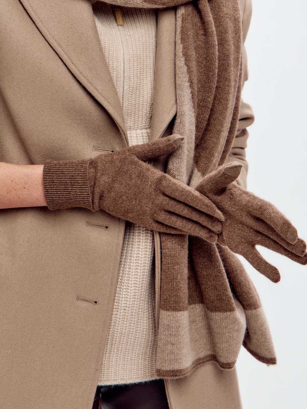 Кашемировые перчатки