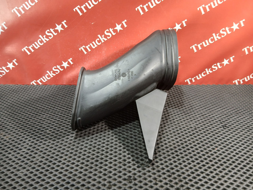 Патрубок воздушного фильтра