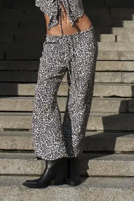 ZARA БРЮКИ В ПИЖАМНОМ СТИЛЕ, БЕЛЫЙ/ЧЕРНЫЙ