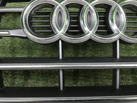Решетка радиатора Audi Q5 2 80А (2017-2020)