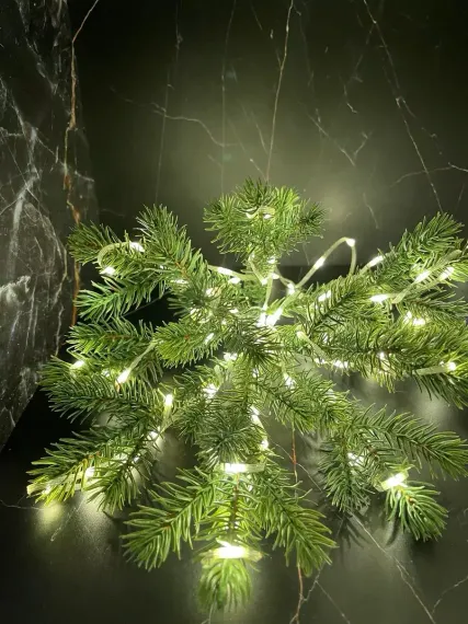 Светодиодная нить Роса 500 теплых ламп, 25 м., плоский провод, прозрачный провод, Luca (89954)