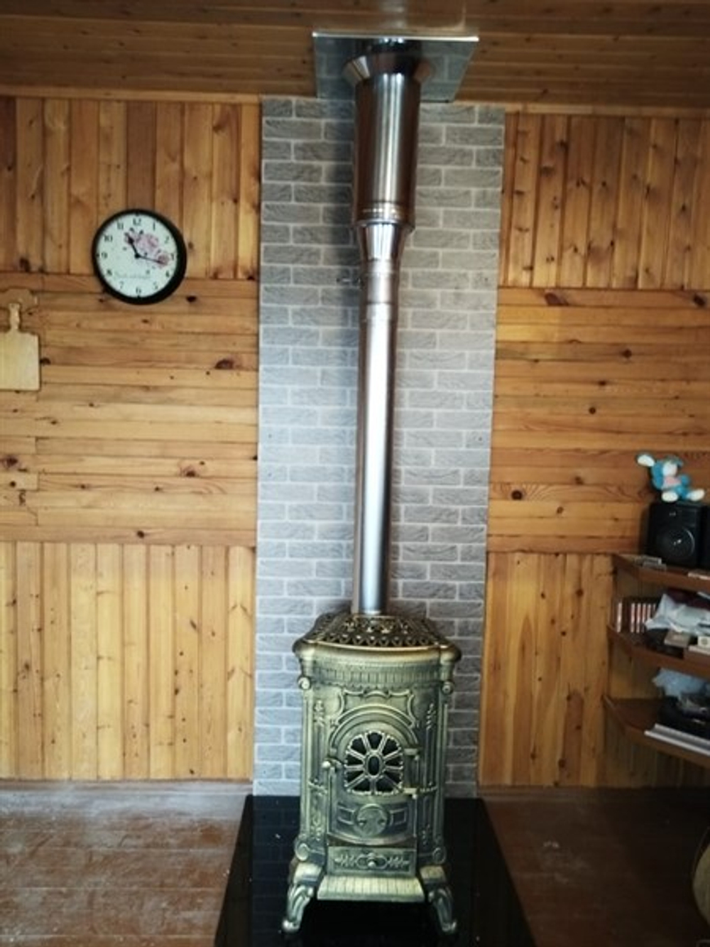 Монтаж печи-камина Везувий А-07 "Золото"