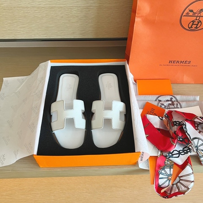 Hermes Oran Sandal