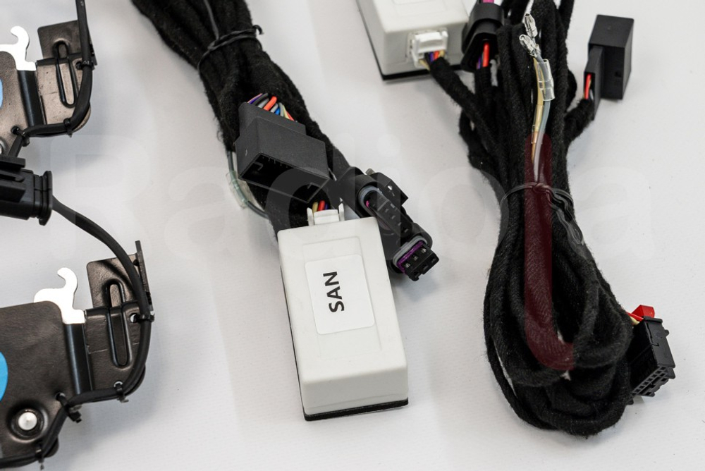 Автоматические доводчики на 4 двери для Audi 2019+ - Radiola RDL-SAN-Z01