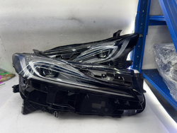 Оригинальная LED фара для Toyota Camry XV70 (2024)