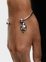 БРАСЛЕТ С ПОДВЕСКОЙ "CLUB".