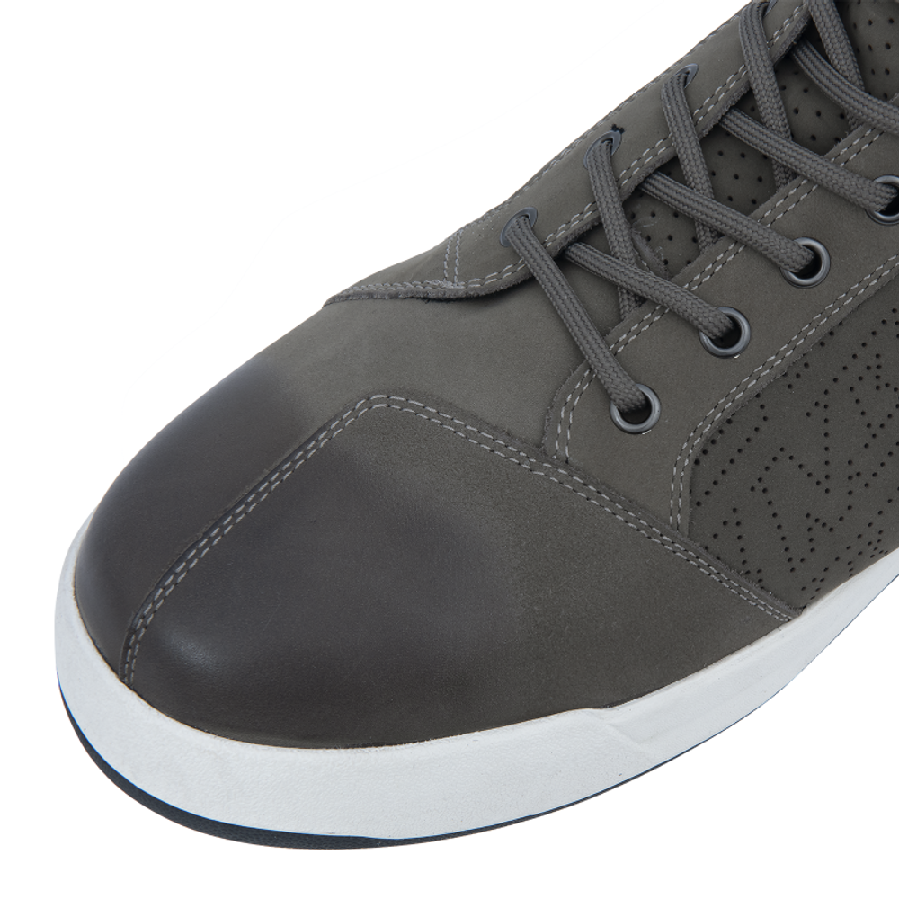 Sneakers Aero / Серый