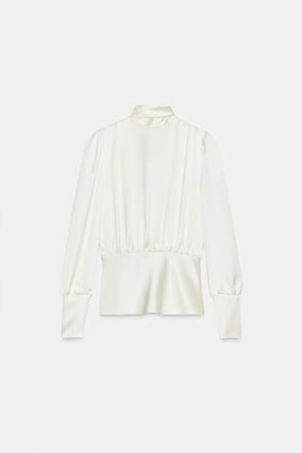 ZARA АТЛАСНАЯ РУБАШКА С ЗАВЯЗКАМИ НА СПИНЕ, ЖЕЛТОВАТО-БЕЛЫЙ