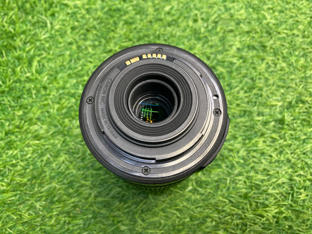 Canon EF-S 55-250mm 4.0-5.6 IS II