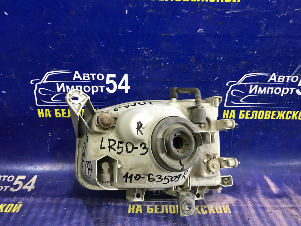 Фара передняя правая NISSAN TERRANO 1999