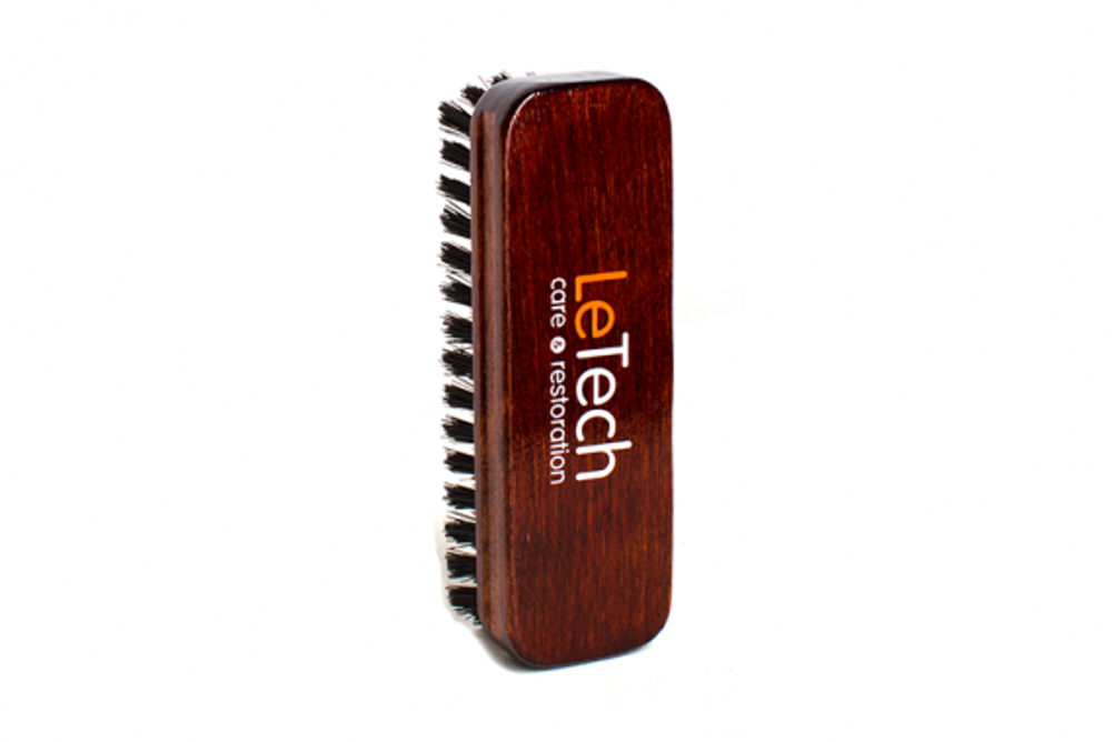 LeTech (LeTech Brush) Щетка для чистки кожи