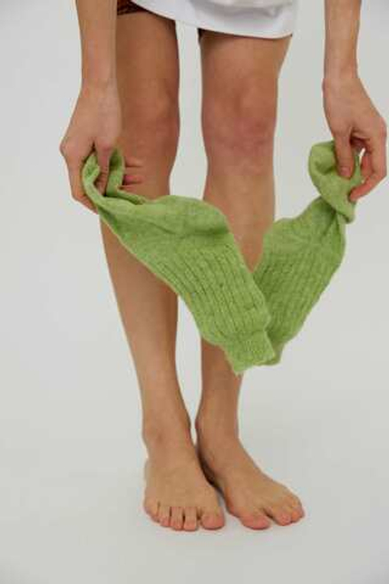Носки из шерсти травяного цвета