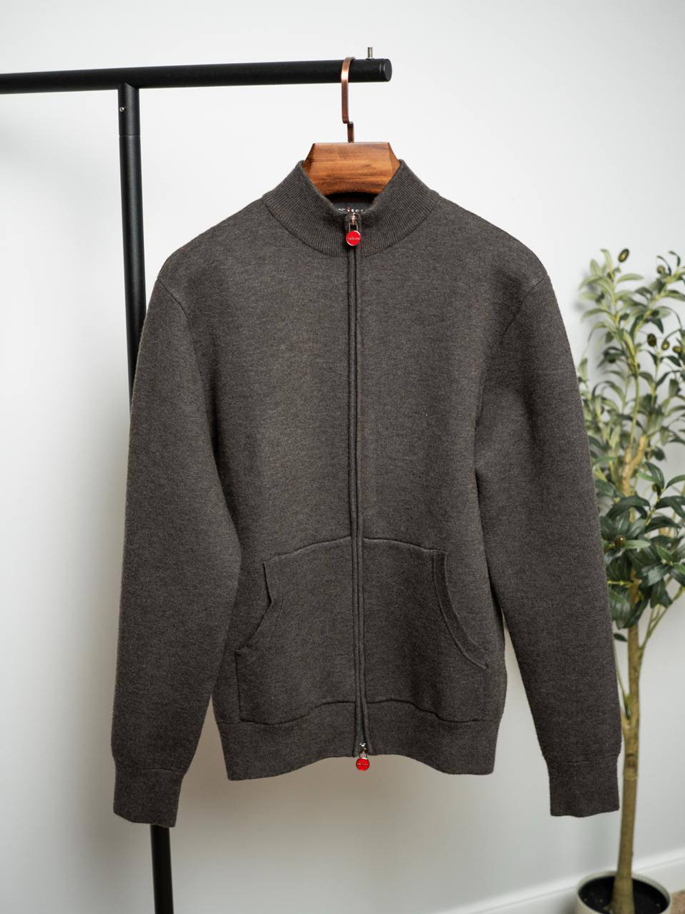 Кардиган Kiton