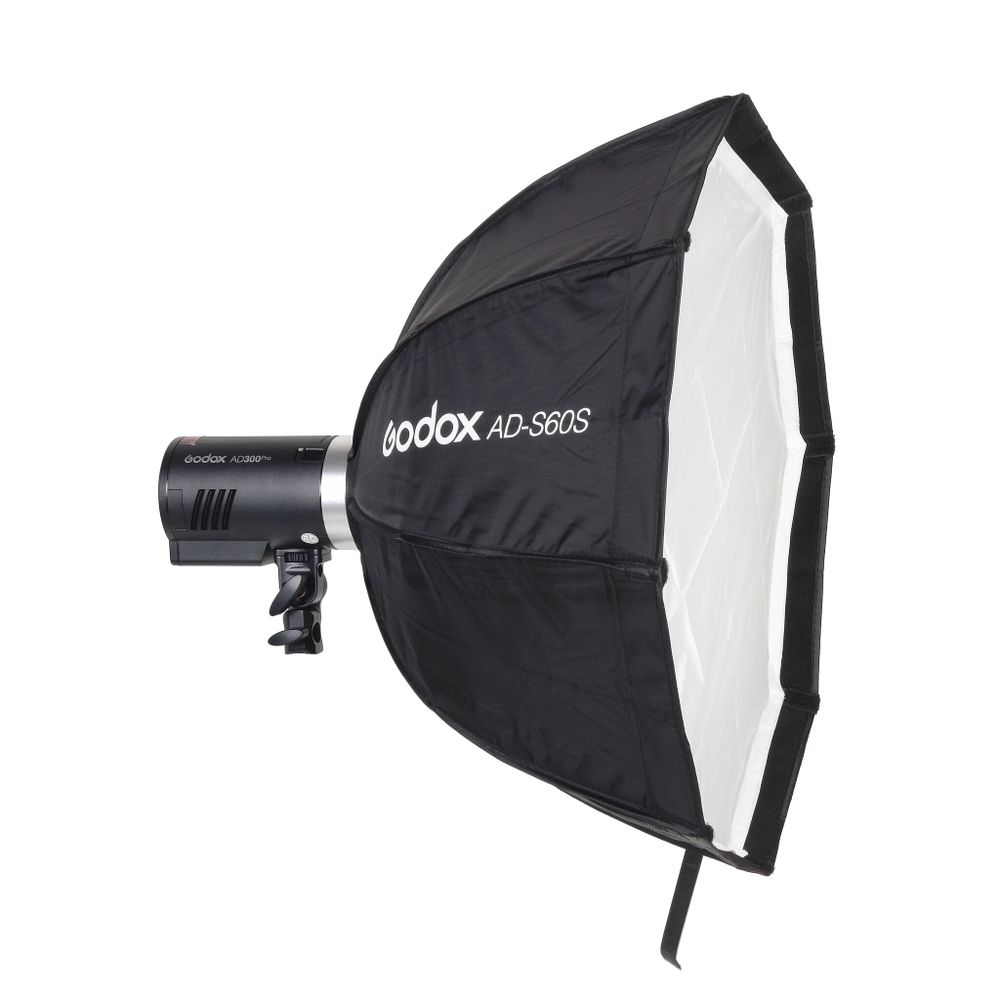 Комплект студийного света Godox AD300Pro KIT