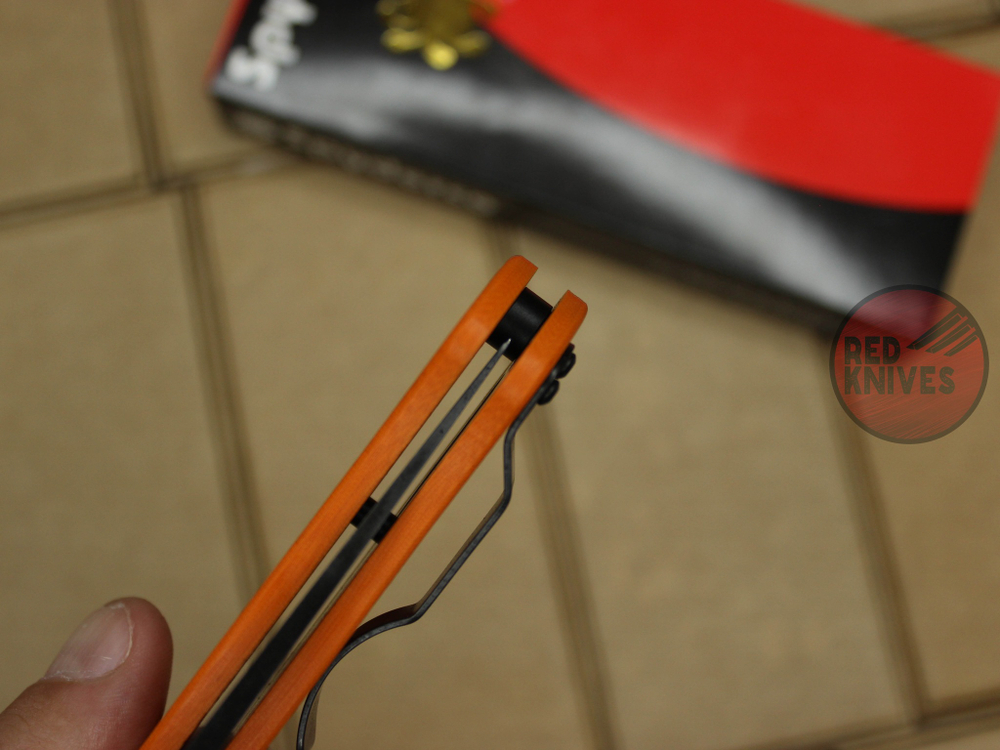 Нож Spyderco Paramilitary 2 Orange-Black C81GORBK2