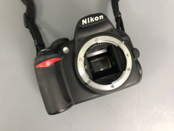 Nikon D3100 kit 18-55mm 7.500 кадров
