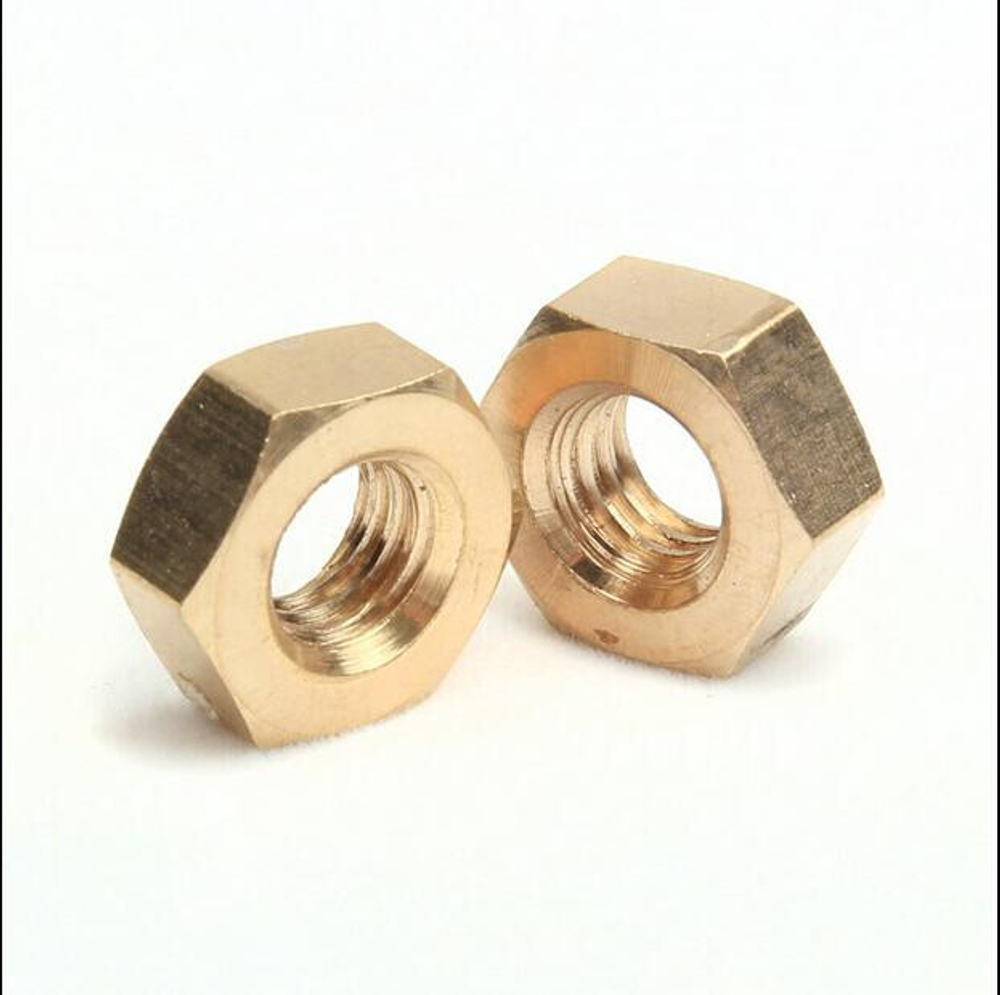 Медная гайка М16*1,5 мм