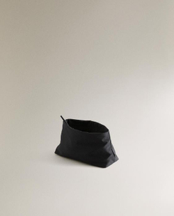 ZARA HOME КОСМЕТИЧКА ИЗ ТЕХНИЧЕСКОЙ ТКАНИ СРЕДНЕГО РАЗМЕРА, ЧЕРНЫЙ