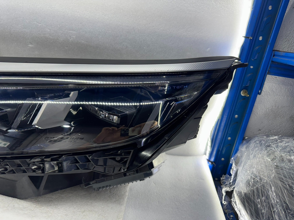 Фара (левая/правая) LED BYD Han оригинал