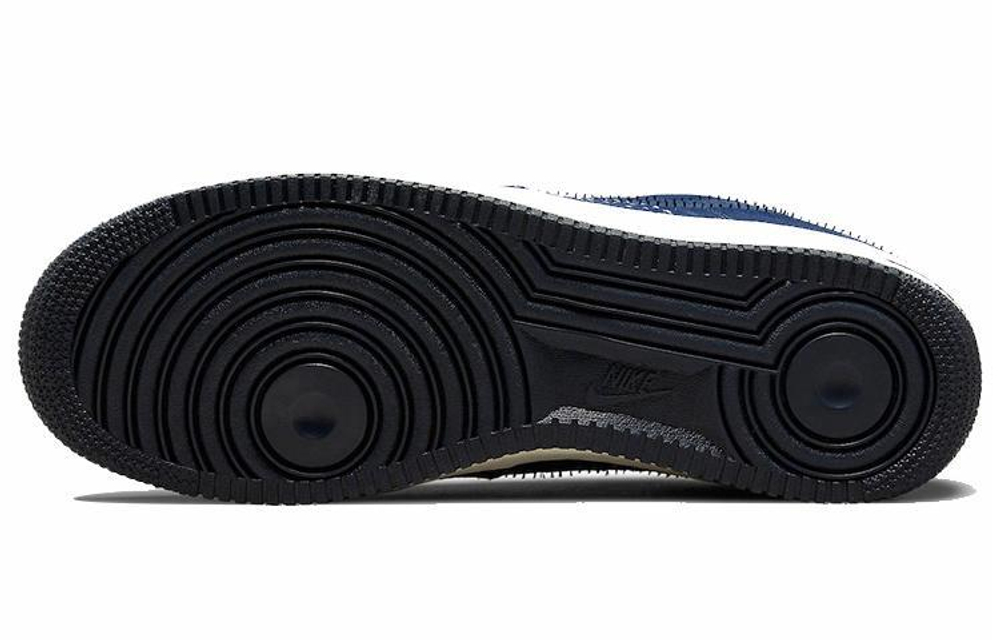 Кроссовки Nike Air Force 1 Low 07 Prm "The One Line"