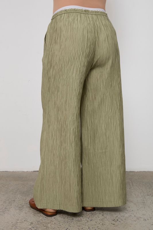 Брюки на резинке из жатой ткани, оливковый