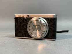 Fujifilm XF-1, ошибка управления объективом