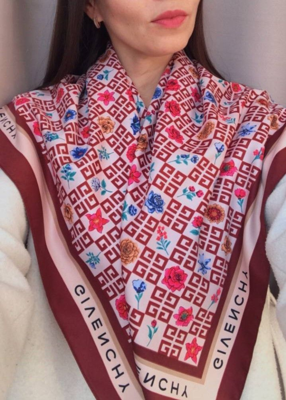 Платок женский Живанши
