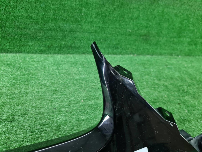 Спойлер багажника правый Toyota RAV4 5 XA50 18-нв