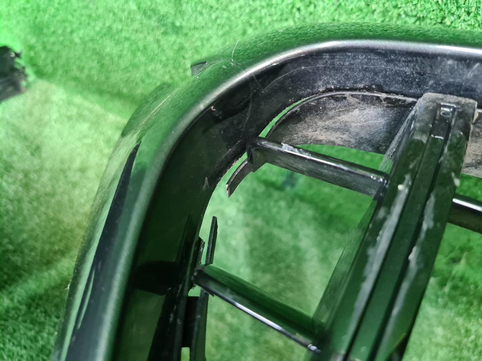 Бампер передний Mercedes C w205 18-23 AMG В сборе