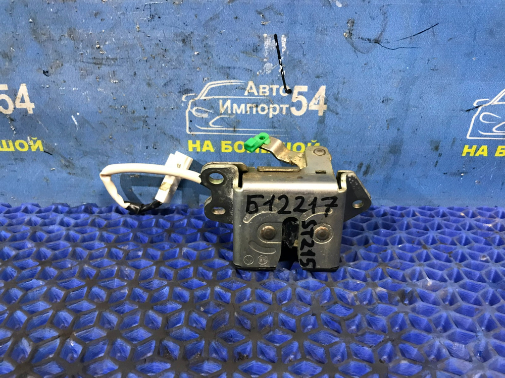 Замок багажника TOYOTA CALDINA 1997-2002