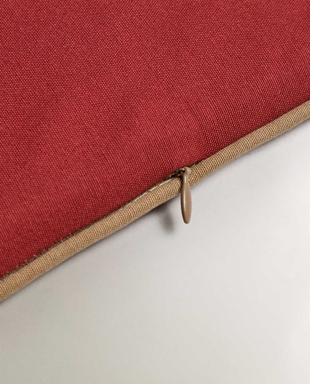 Декоративная подушка Zara Home, 46х66х2 см, хлопок, 1374/009