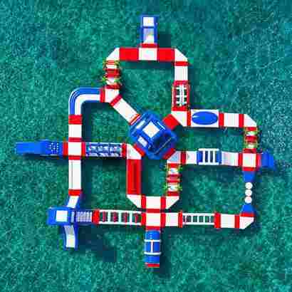 Надувной аквапарк на воде «Морские развлечения 2», 50×35×4 м
