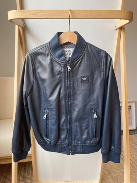 Кожаная куртка Armani, 116