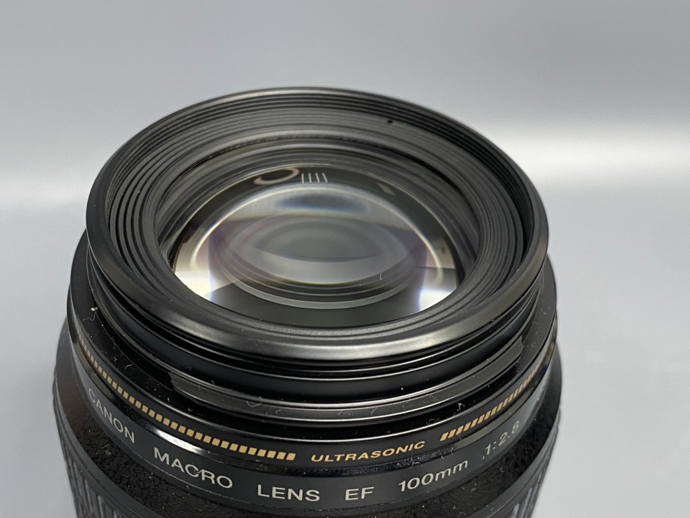 Canon 100mm 2.8 USM Глючит автофокус