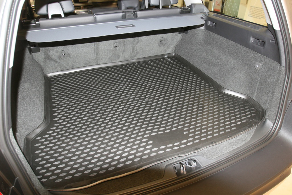 Коврик в багажник для VOLVO XC70, 2007-, 1 шт. (полиуретан) арт.CARVOL00008