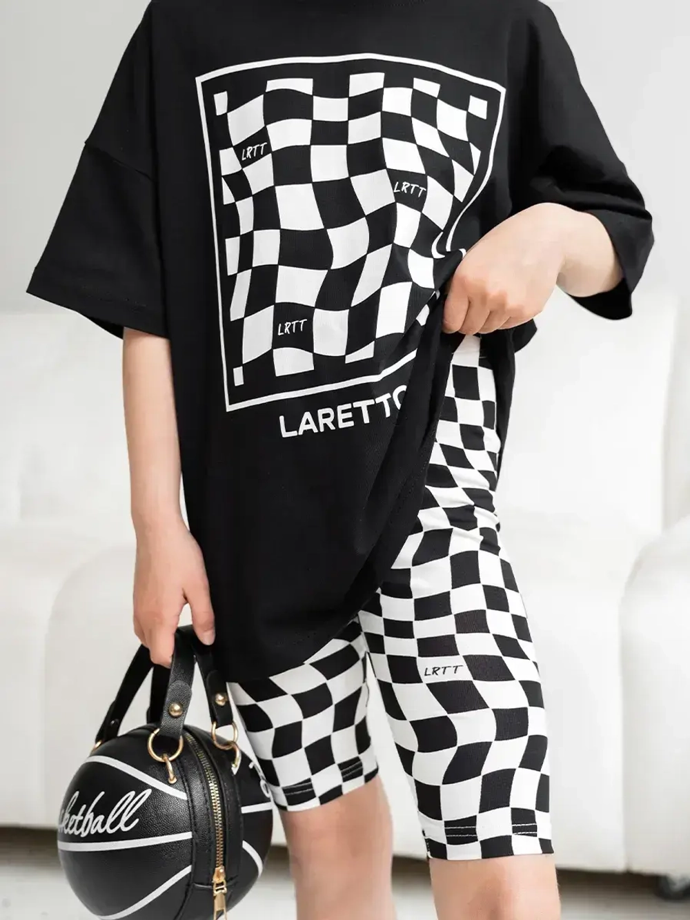 Летний костюм для девочки с велосипедками