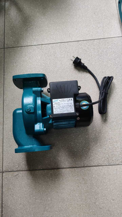 Насос циркуляционный фланцевый LEO LPm370