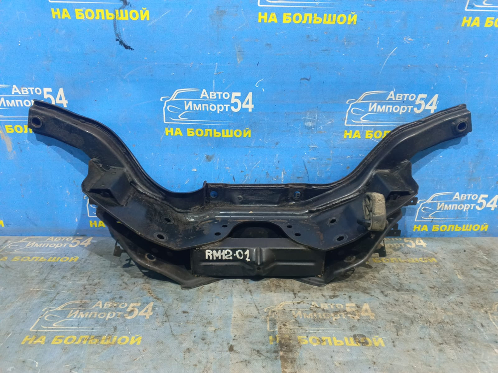 Балка задняя NISSAN LIBERTY 2002