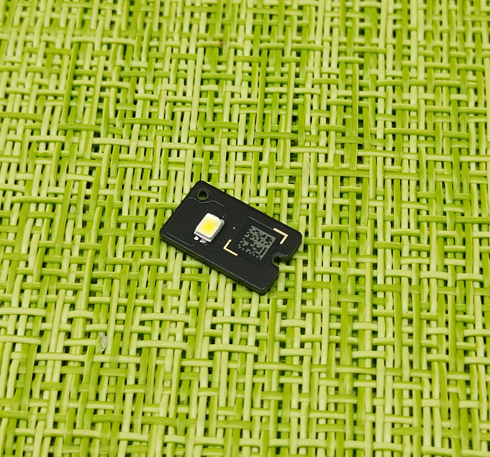 Xiaomi Redmi Note 14 4G (24117RN76E) / (24117RN76G) / (24117RN76O) - вспышка (фонарик) дачик задней крышки (ORIG-SP)