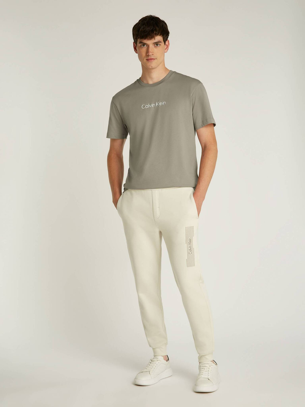 Футболка Calvin Klein - бежевый(K10K111346)