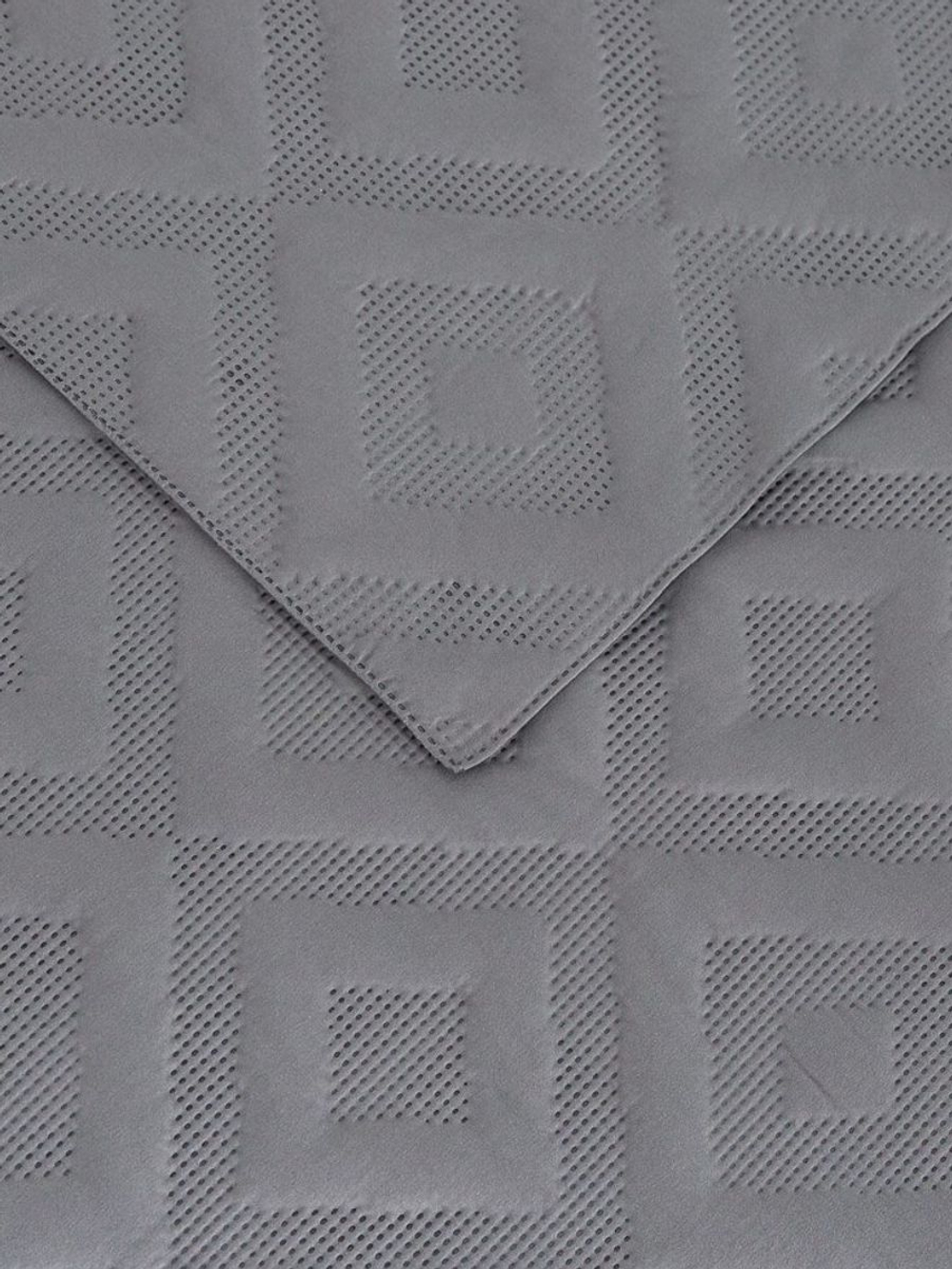 Покрывало на кровать, стеганое, поплин с размерами 215х220