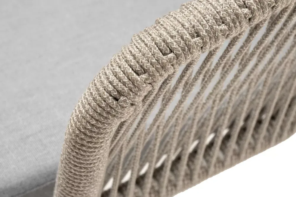 "Марсель" стул плетеный из роупа, каркас алюминий светло-серый (RAL7035) муар, роуп серый меланж круглый, ткань светло-серая