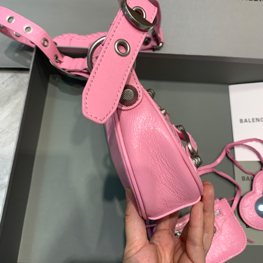 Balenciaga Le Cagole 26 cm