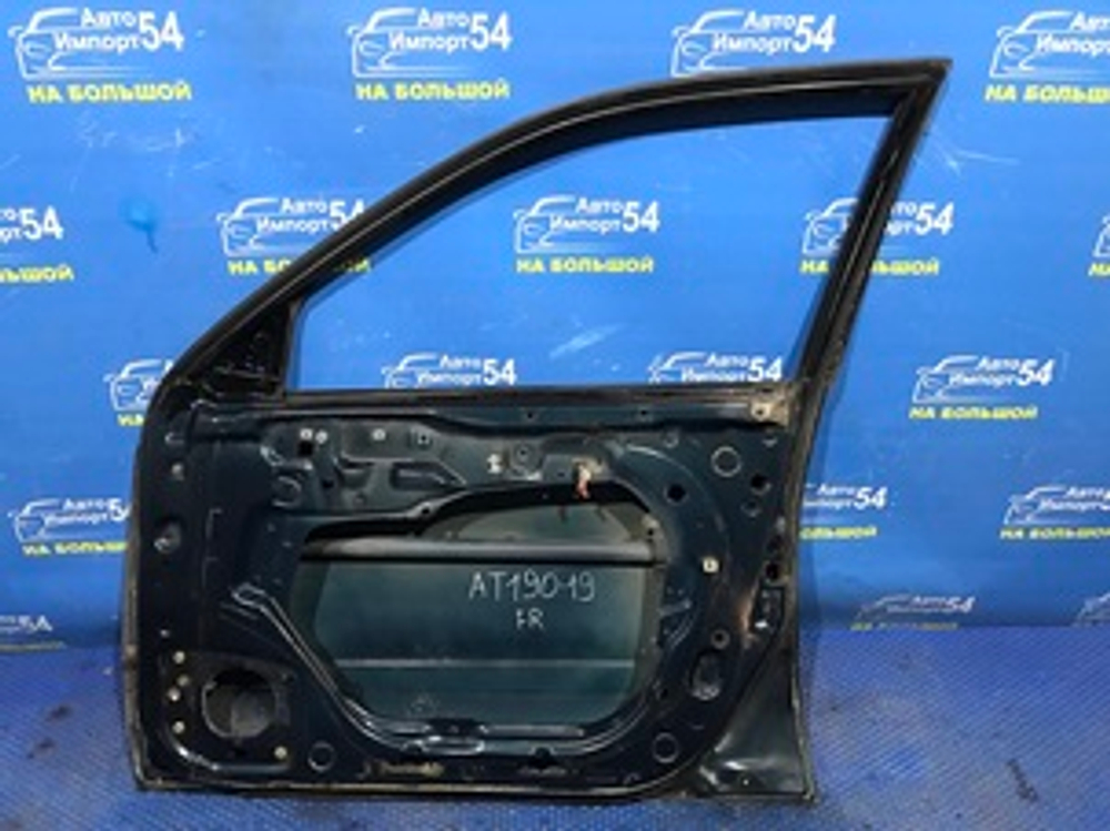 Дверь передняя правая TOYOTA CARINA E 1996