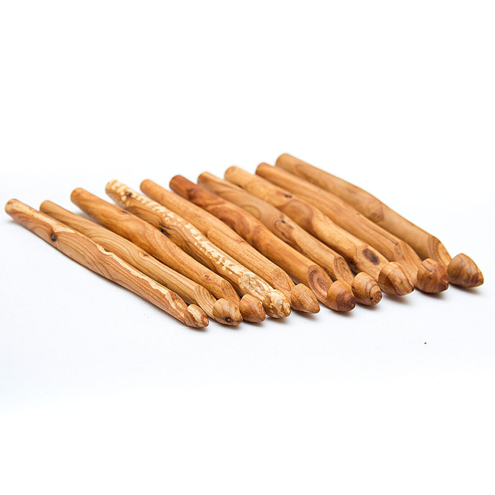 Набор деревянных крючков для вязания из вишни 10 шт (11-20 мм). KN8