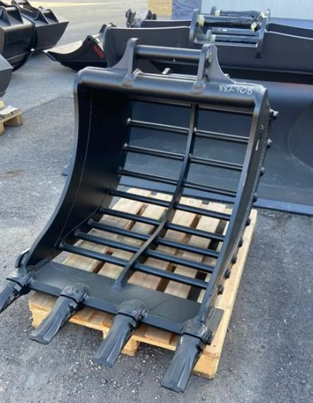 Ковш просеивающий на Экскаватор Hyundai