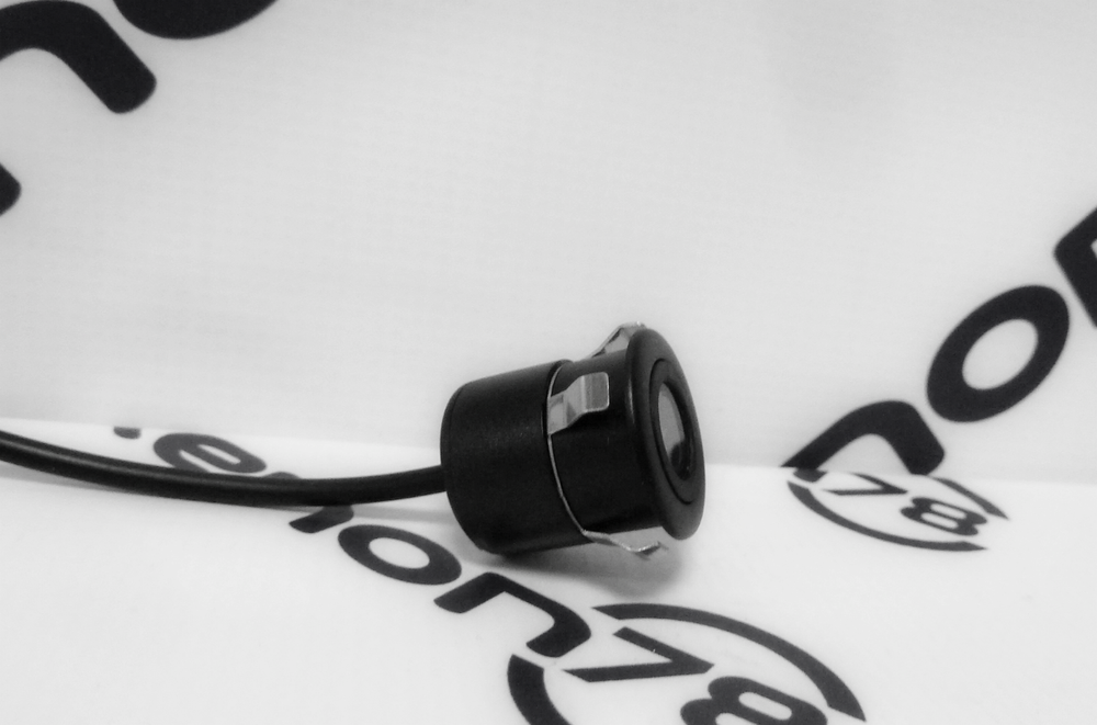 Автомобильная камера заднего вида XPX CCD-304R