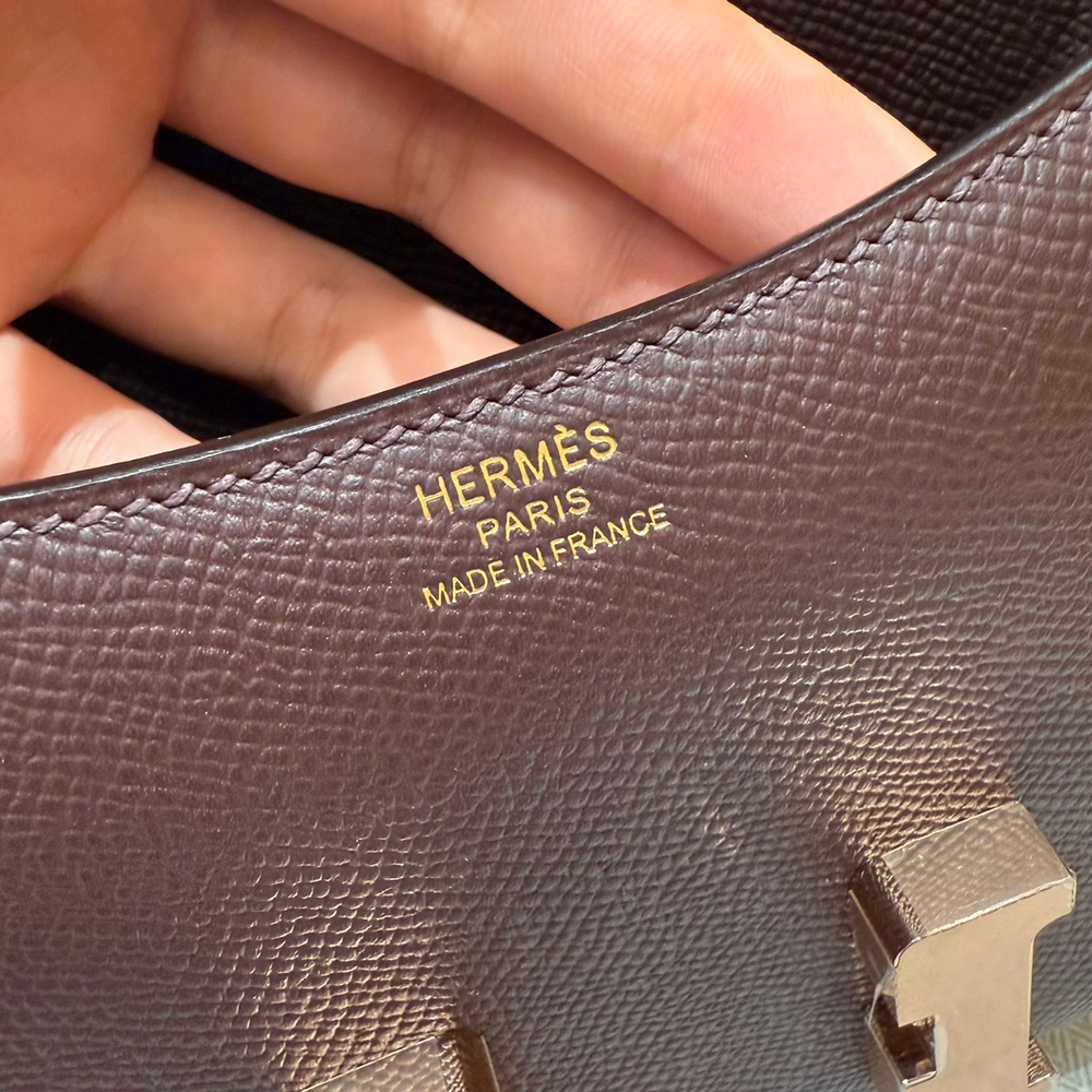 Hermes Constance 18