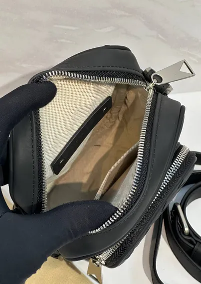 Сумка Bottega Veneta через плечо